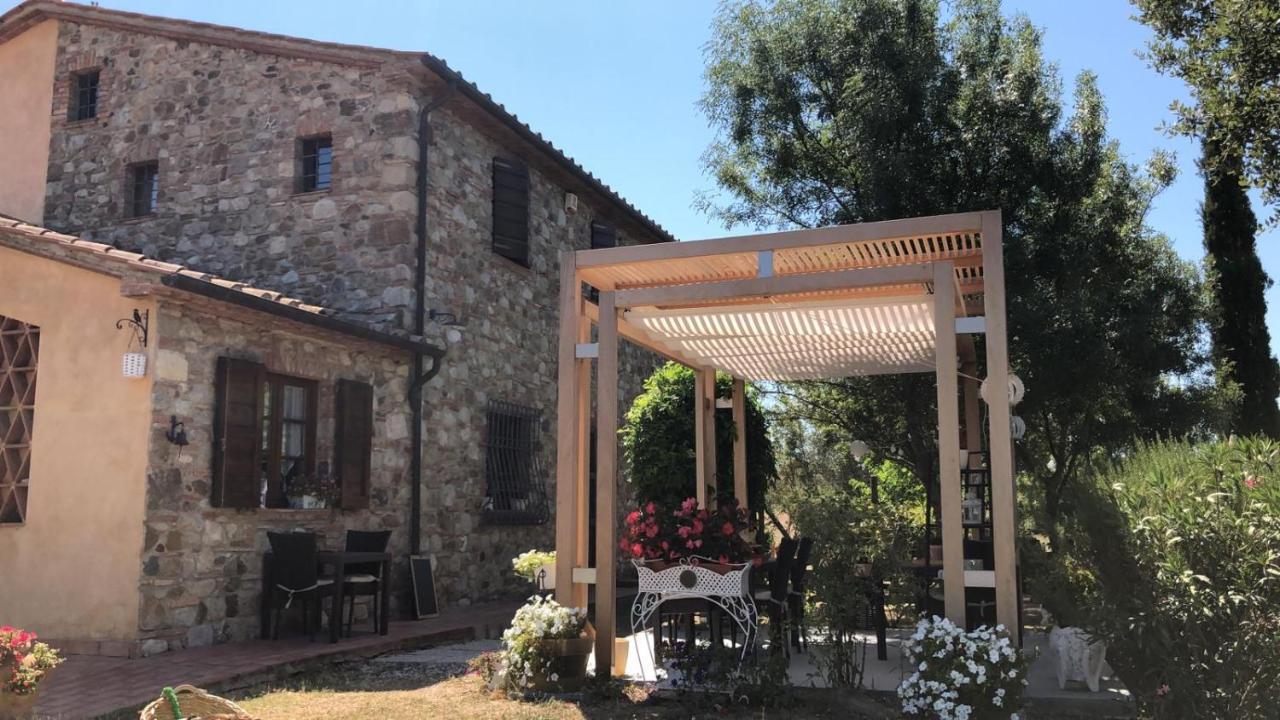 Bed And Breakfast Casale Del Sole Castellina Marittima Exterior photo