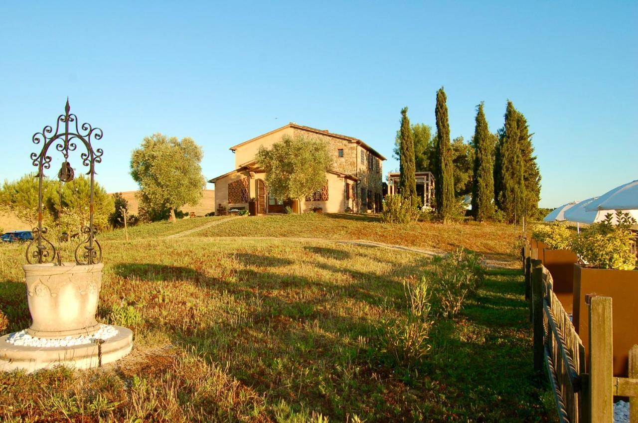 Bed And Breakfast Casale Del Sole Castellina Marittima Exterior photo
