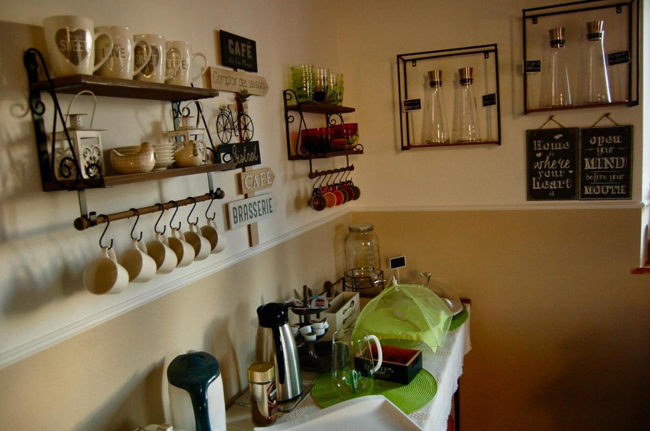 Bed And Breakfast Casale Del Sole Castellina Marittima Exterior photo