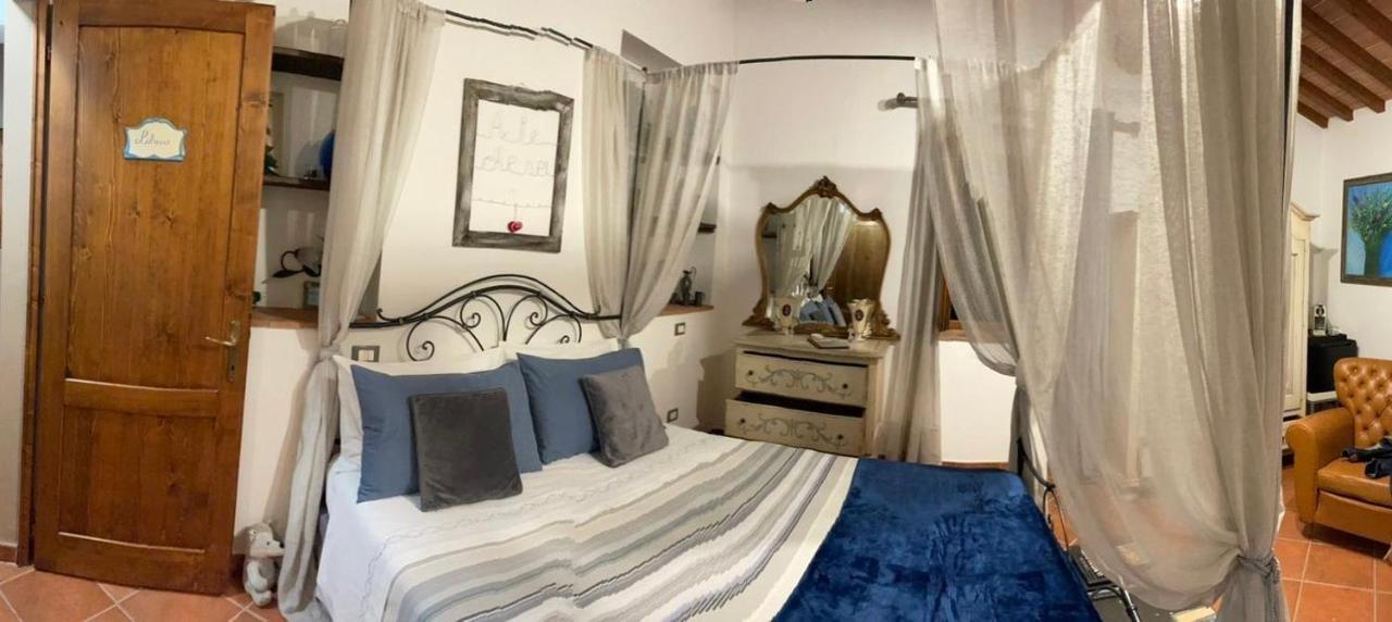 Bed And Breakfast Casale Del Sole Castellina Marittima Exterior photo