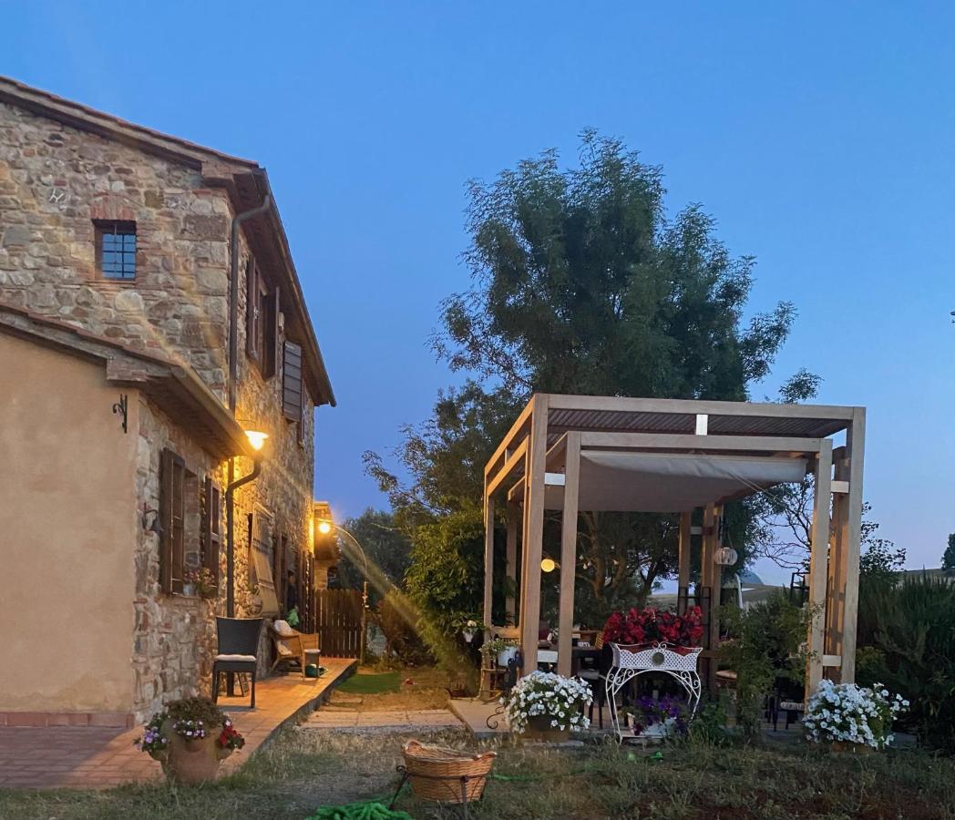 Bed And Breakfast Casale Del Sole Castellina Marittima Exterior photo