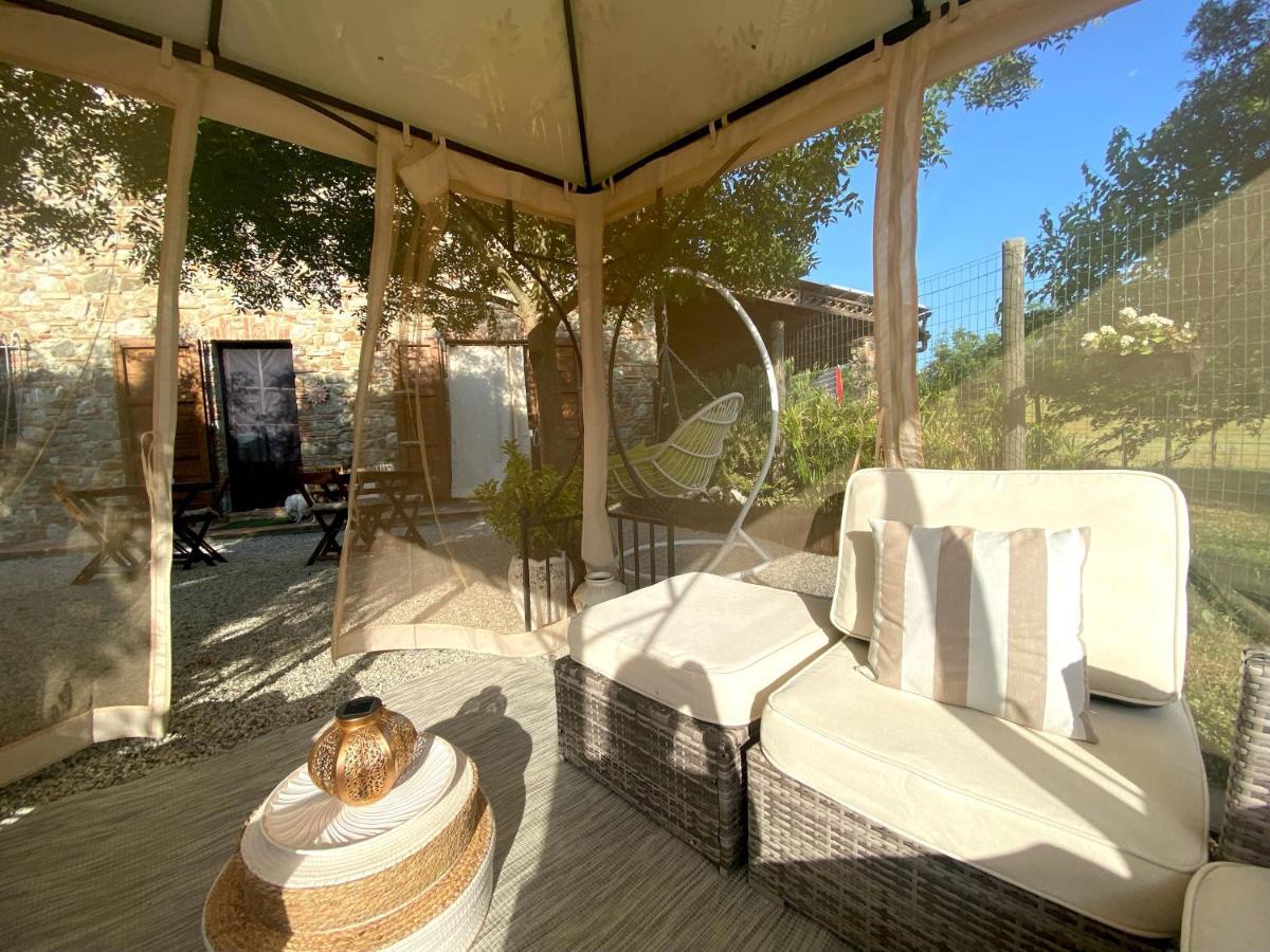 Bed And Breakfast Casale Del Sole Castellina Marittima Exterior photo
