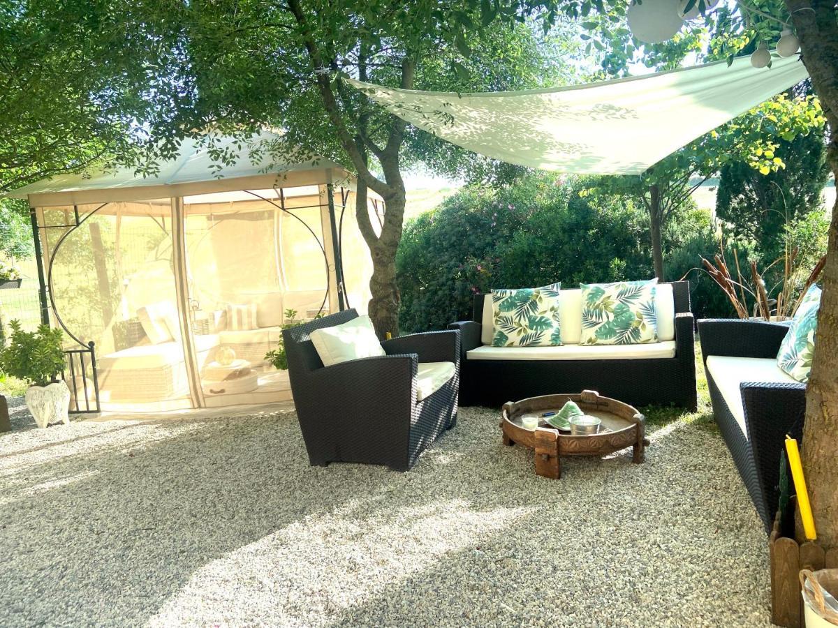 Bed And Breakfast Casale Del Sole Castellina Marittima Exterior photo